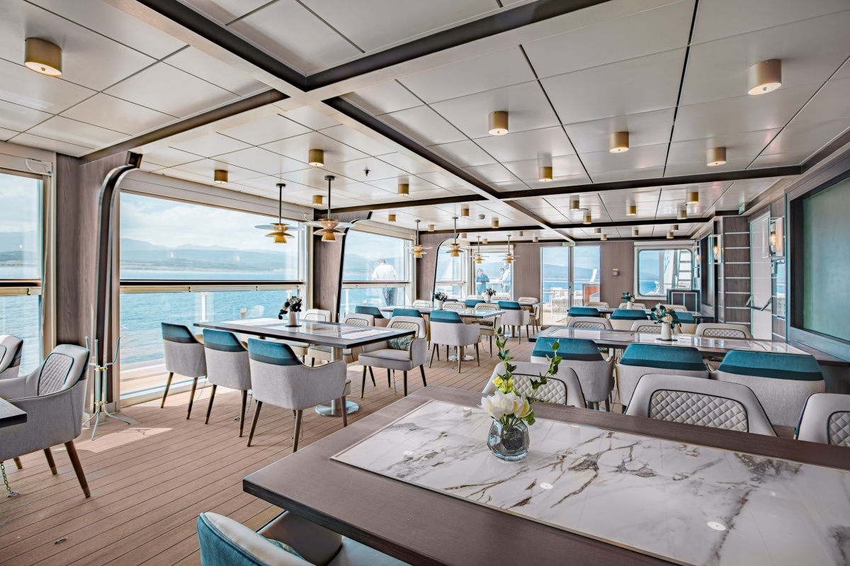 Panorama restaurant onboard Ocean Victory, Arctic cruise ship