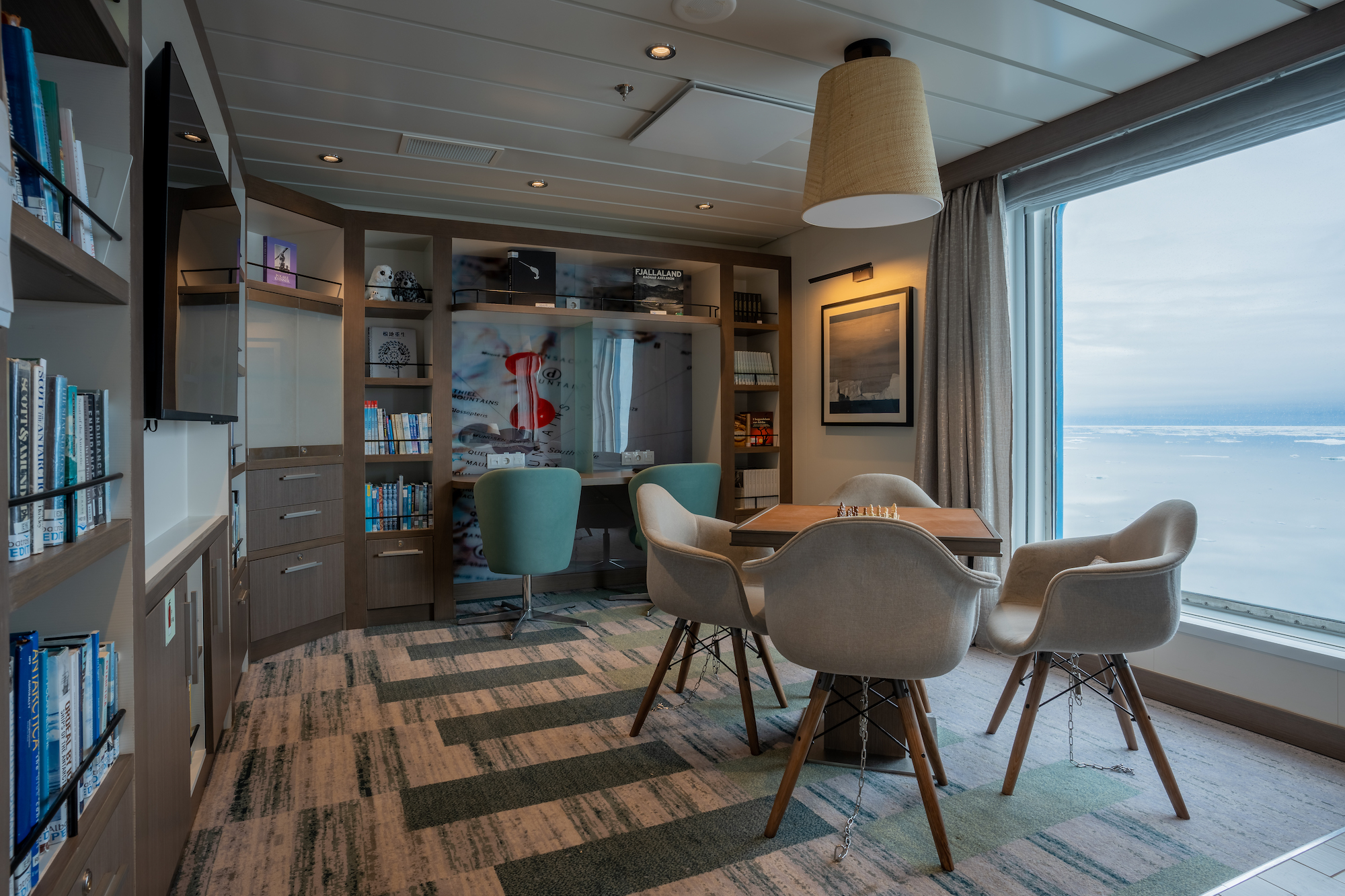 The Ocean Albatros's library 