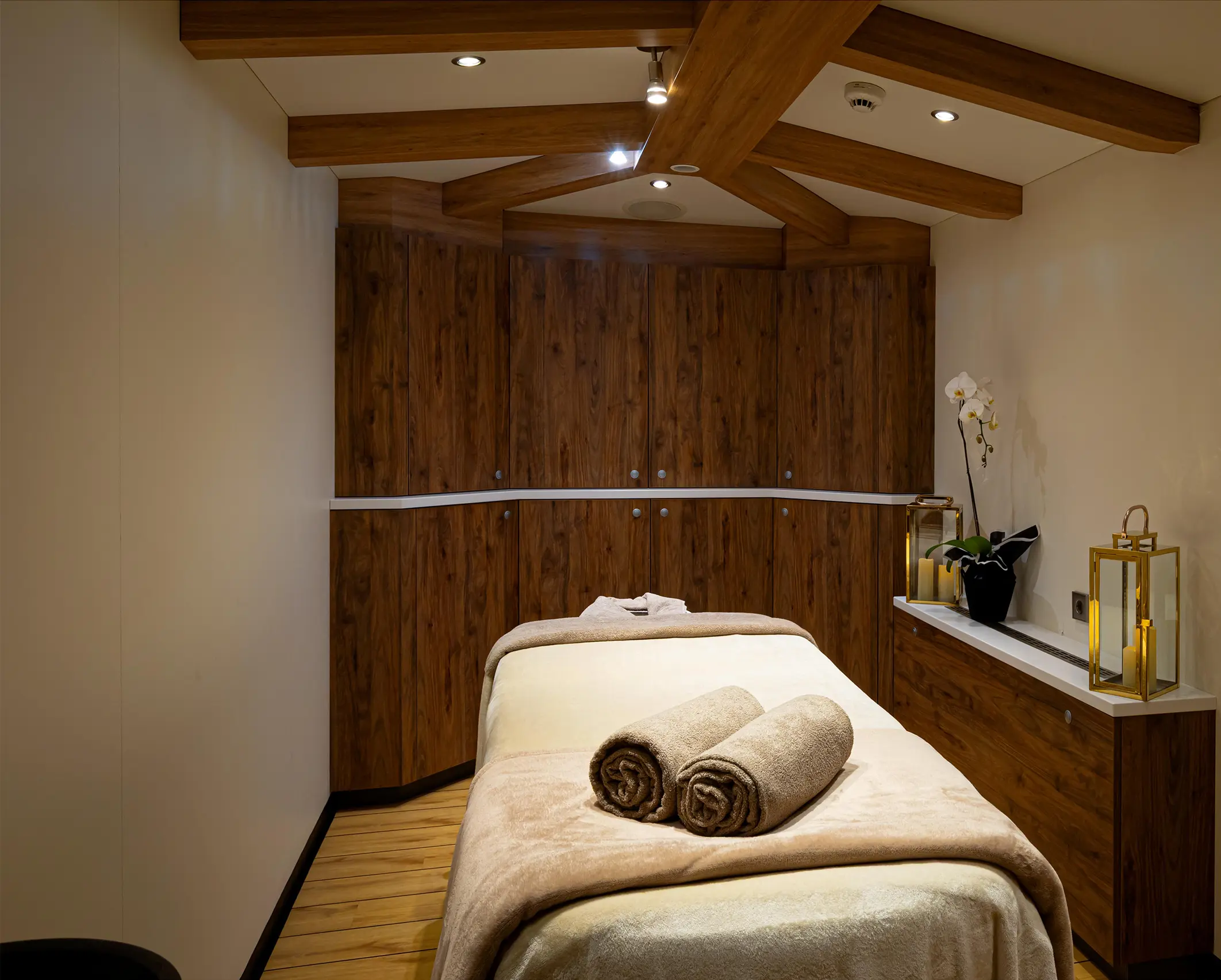 The massage room on the Lower Deck, Aqua Lares