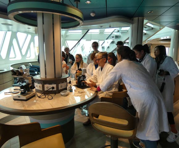 Citizen science session onboard Sylvia Earle, Arctic Vessel