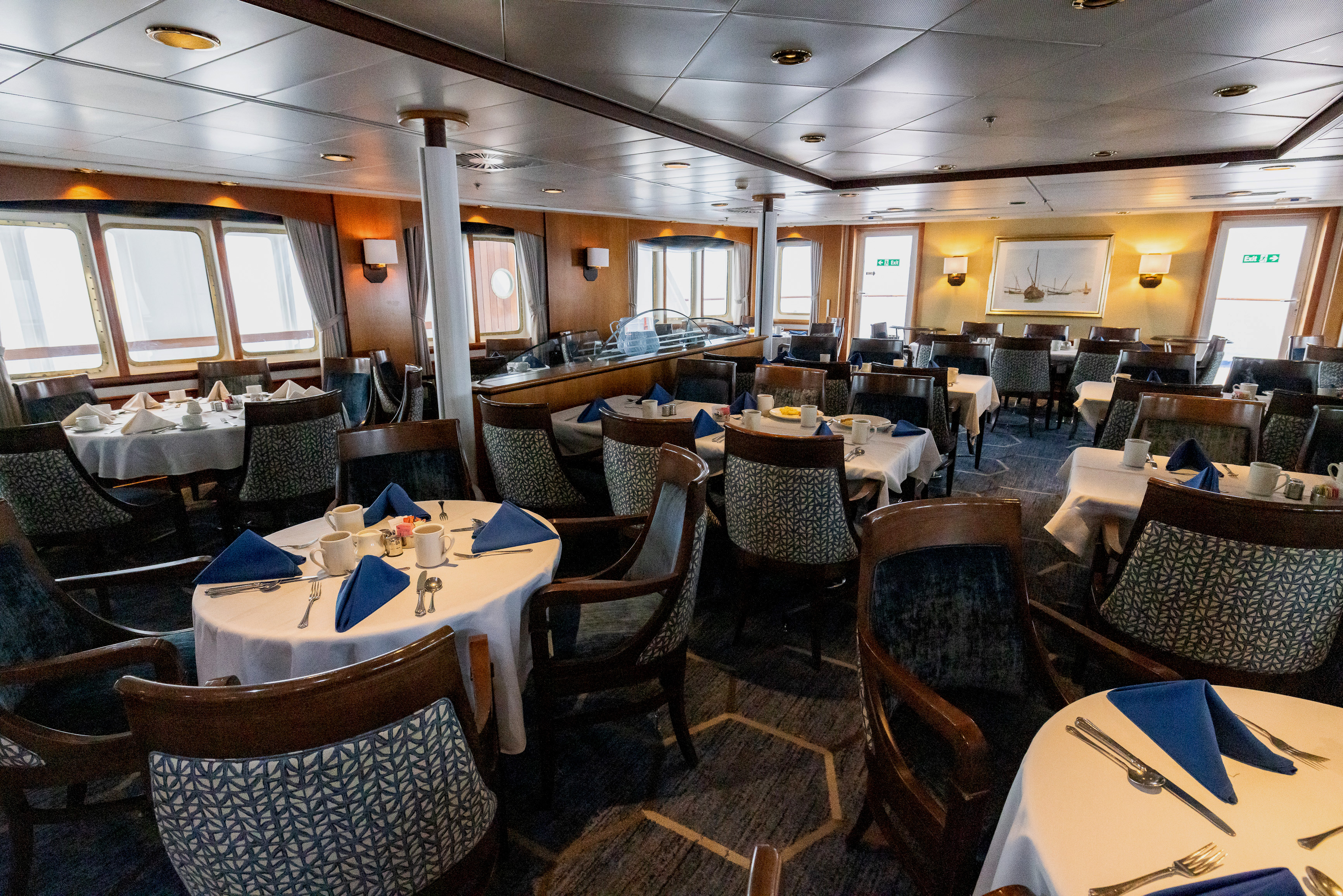 Dining Room, Expedition