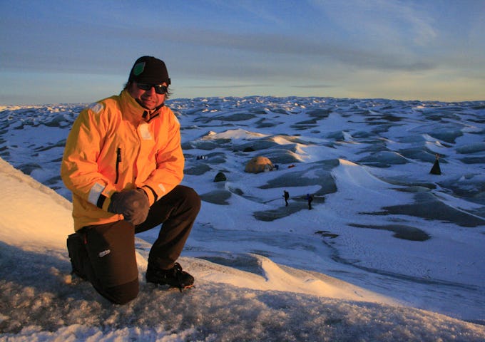 Land-based Arctic travel