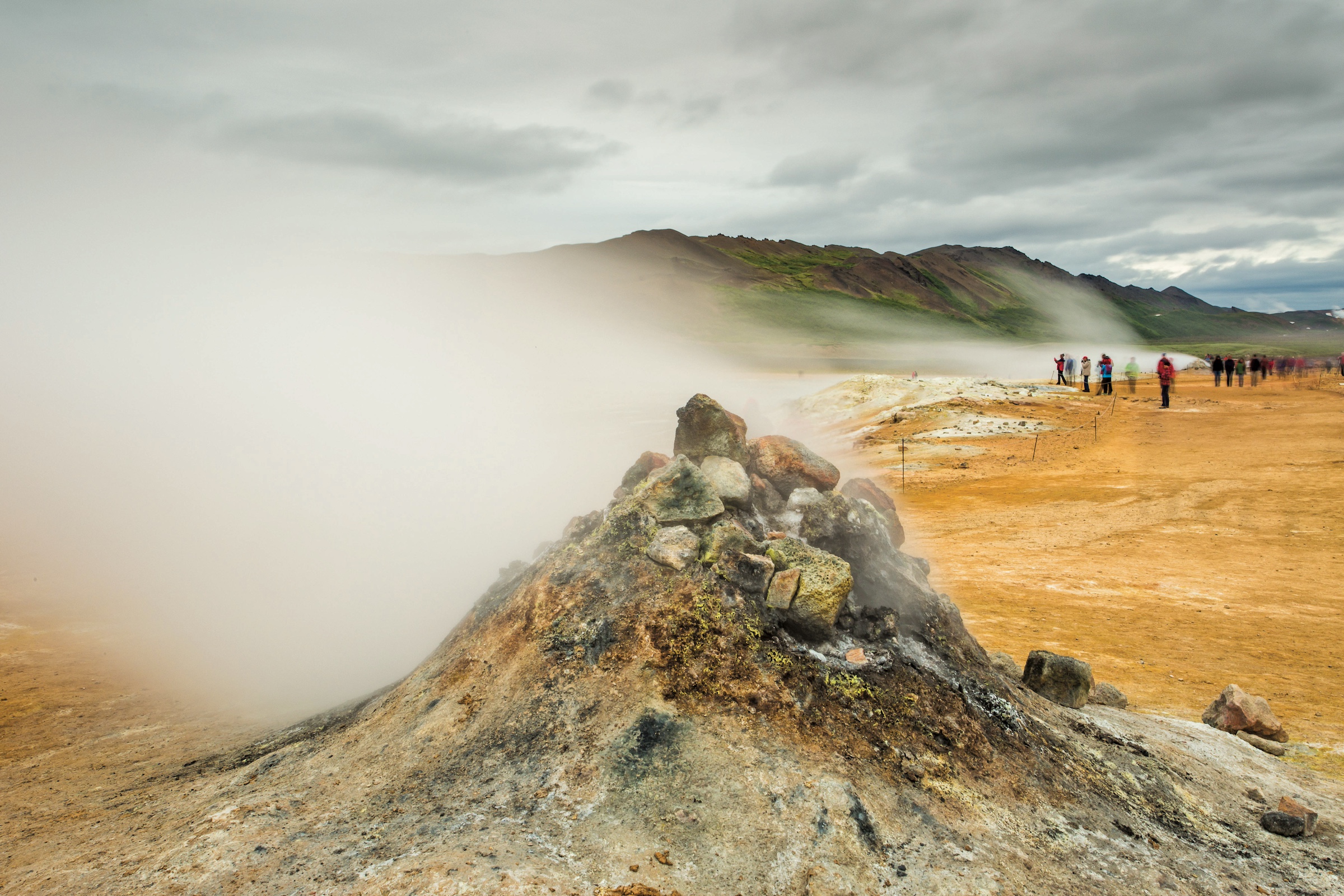 Guests explore volcanic landscapes in Iceland