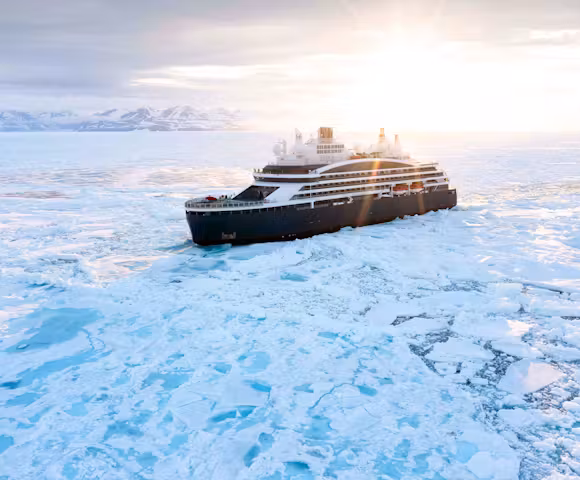Le Commandant Charcot in the Arctic ice