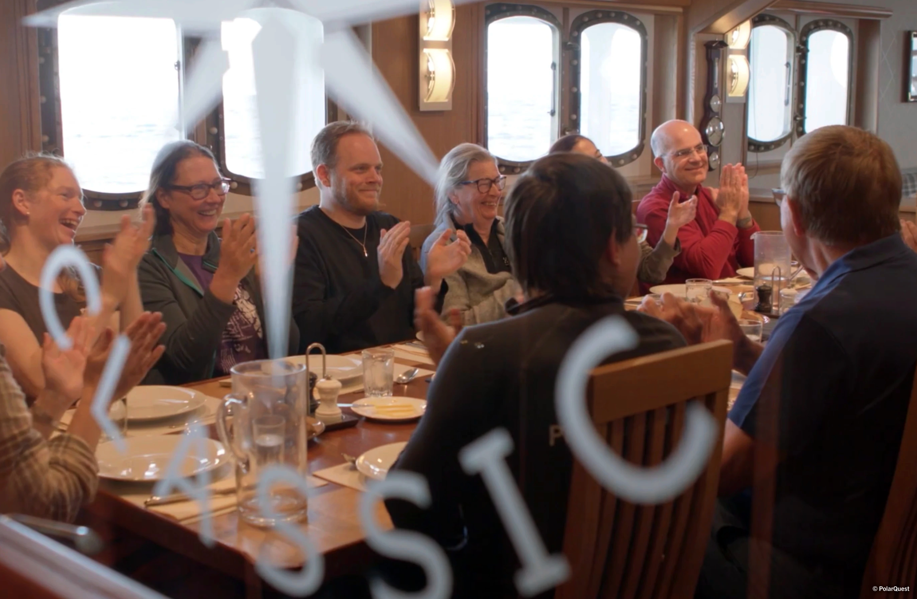 M/S Sjøveien passengers enjoying dinner together