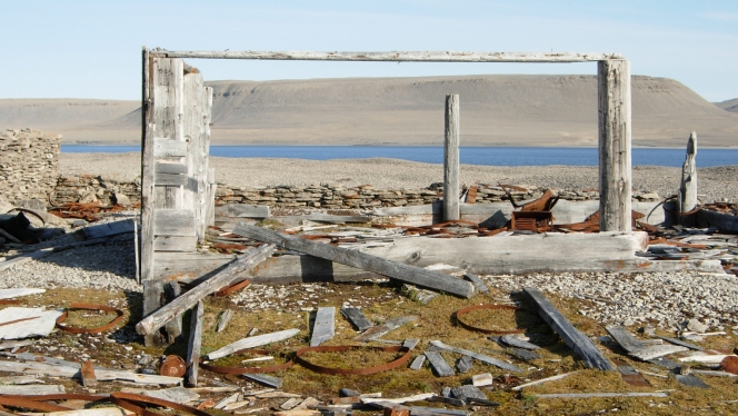 ​Ultima Thule: Northwest Passage & West Greenland