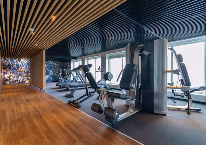 Ultramarine, Arctic vessel