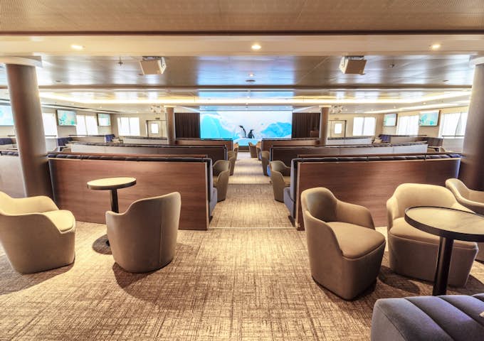 Ultramarine, Arctic vessel