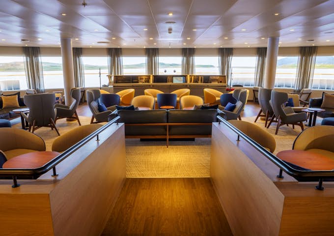 Ultramarine, Arctic vessel