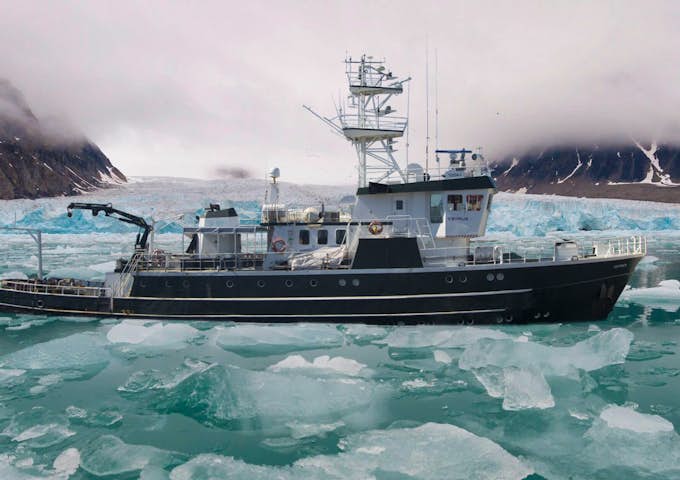 RVKIN_4_RVKIN_RTD_SHIPEXTERIOR