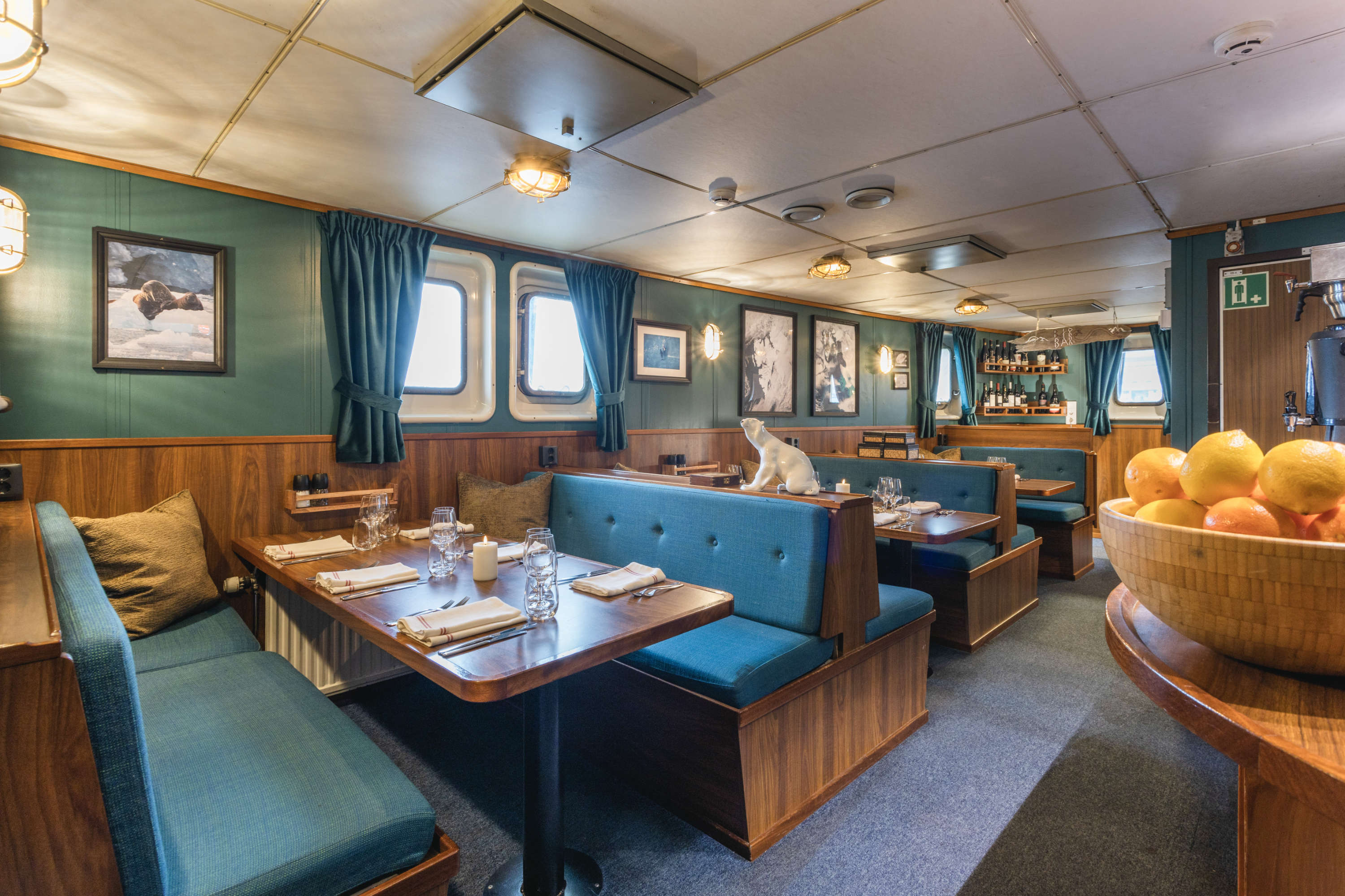 The Restaurant on MV Freya