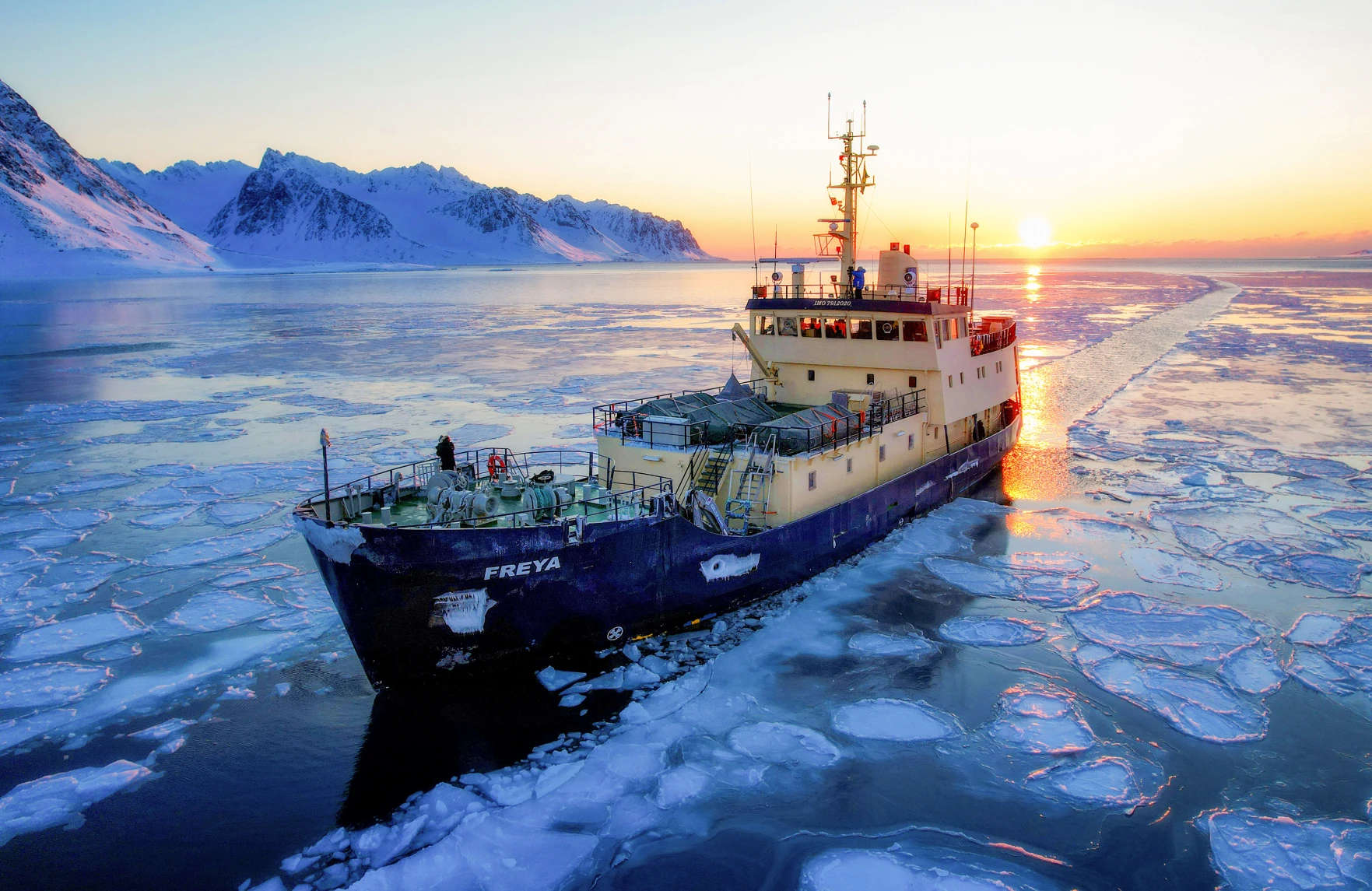 MV Freya in Arctic ice