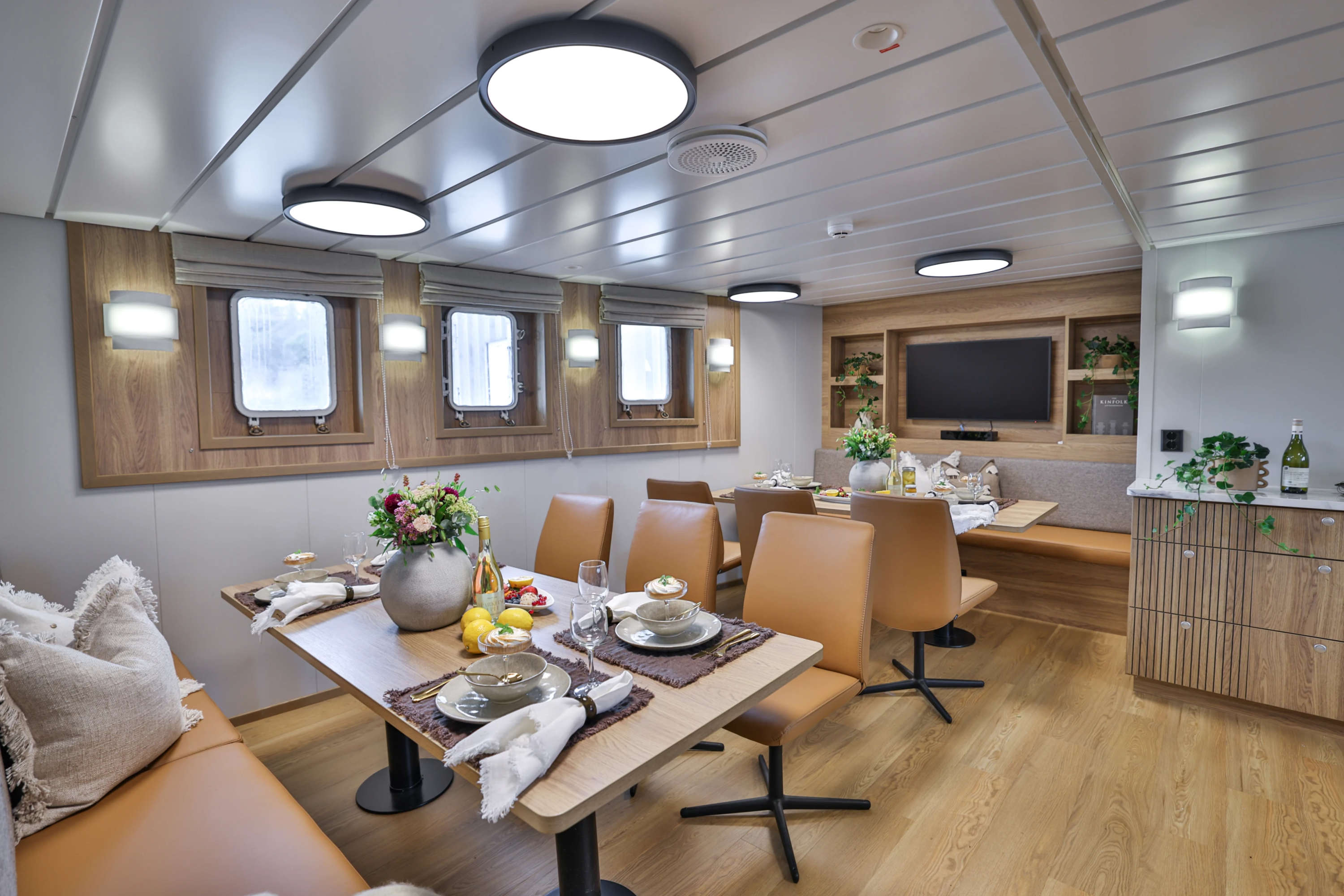 MV Vikingfjord Dining area