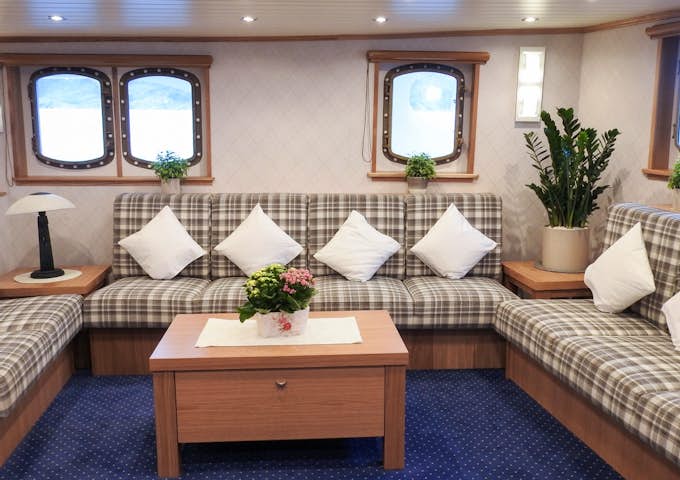 SJOV_4_SJOV_RTD__LOUNGE