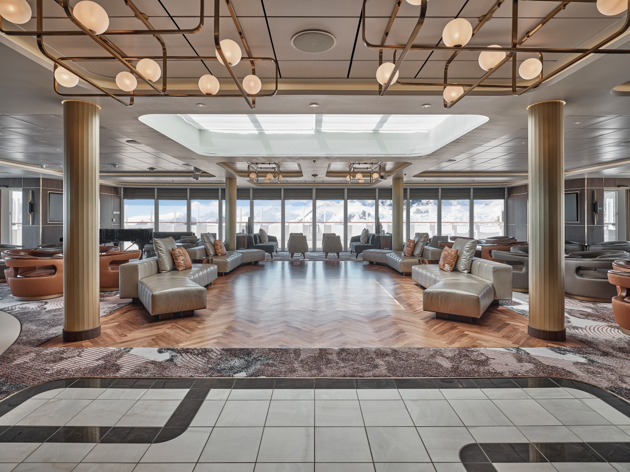 Observation Lounge onboard SIlver Endeavour, Antarctic Vessel