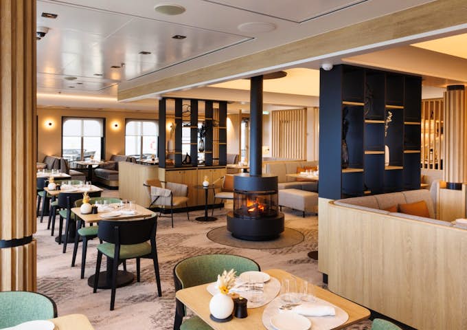 Club Lounge on board SH Vega, Arctic vessel