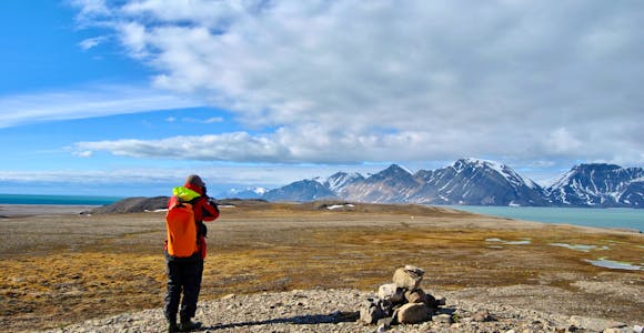 SWO_3_John-Newby_ALL_landscape-Svalbard-July